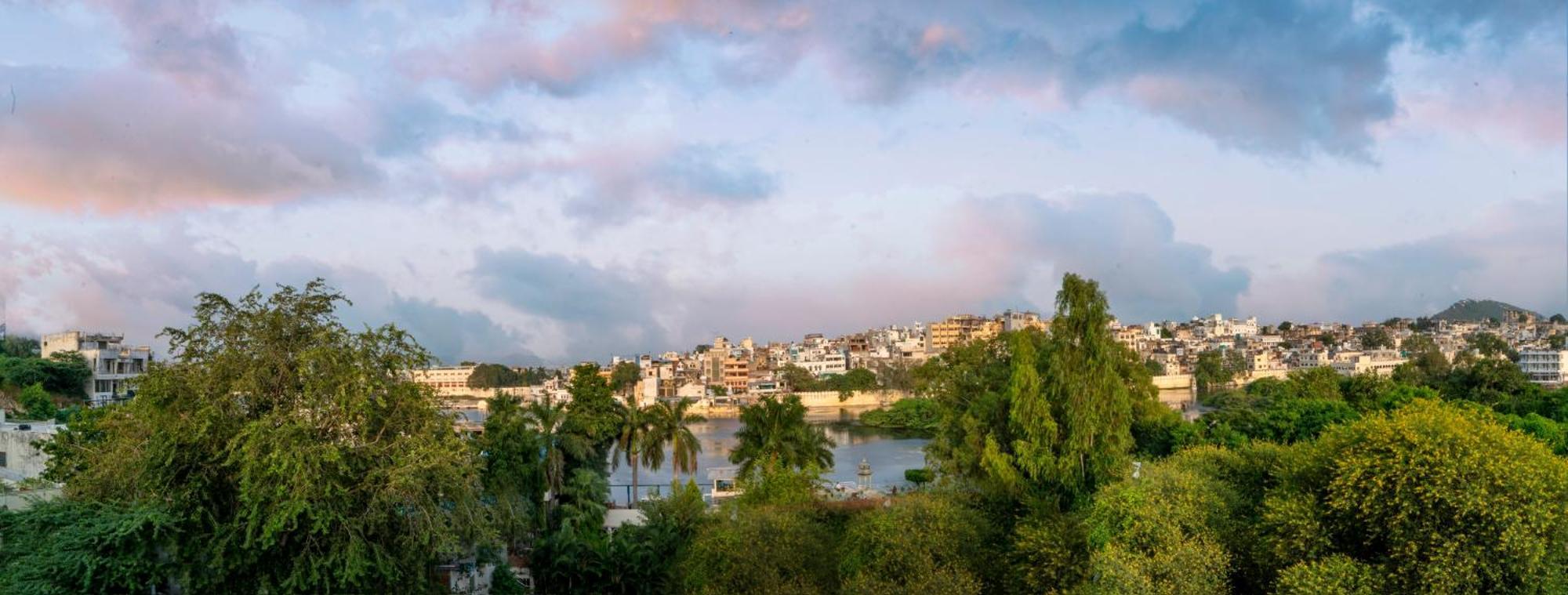 Soham Haveli Udaipur Hostel Exterior photo