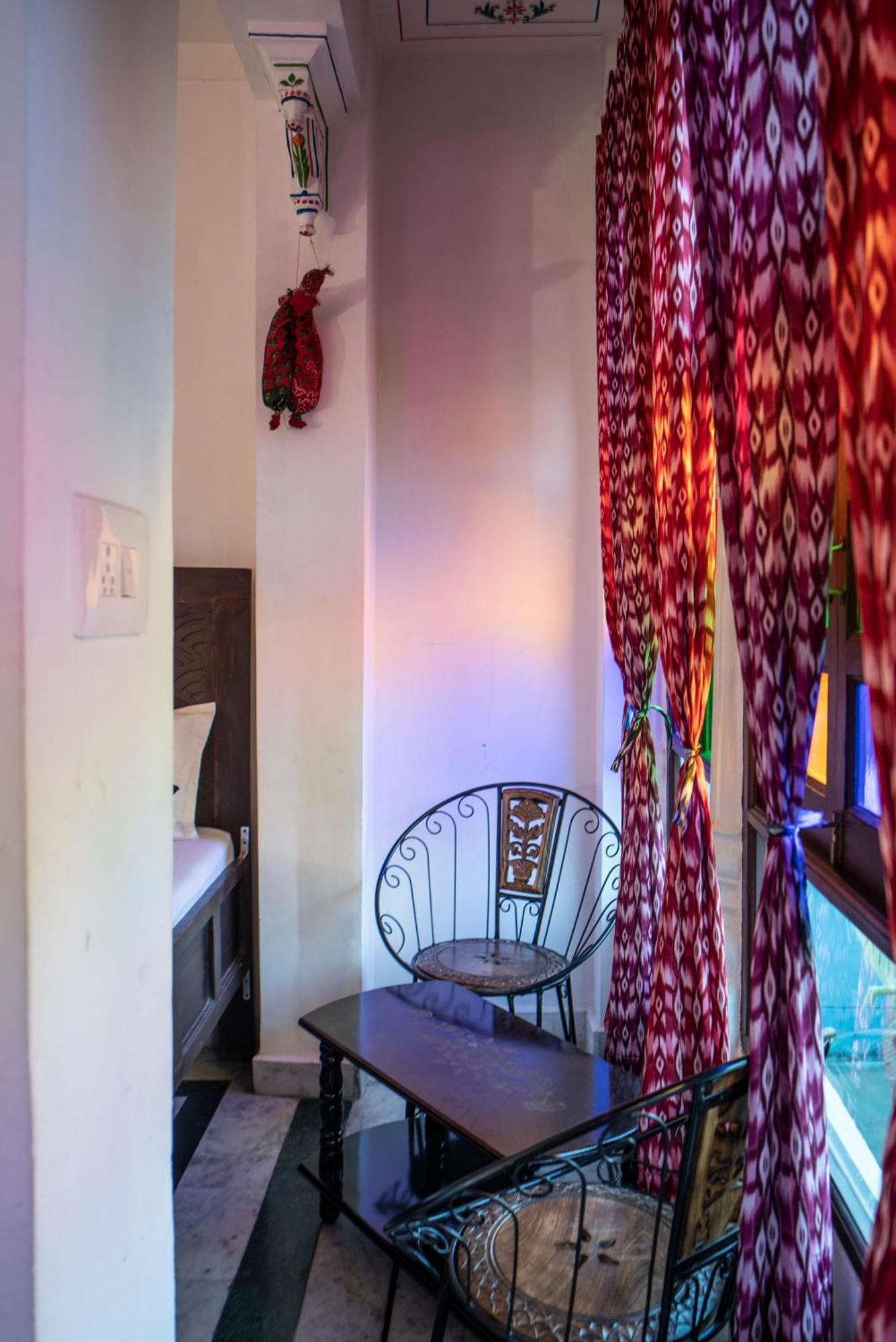 Soham Haveli Udaipur Hostel Exterior photo