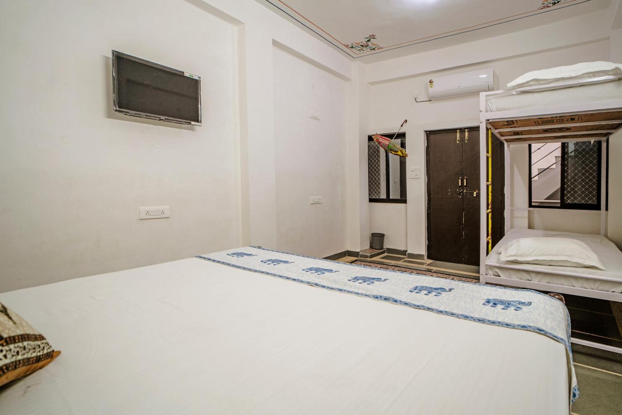 Soham Haveli Udaipur Hostel Exterior photo